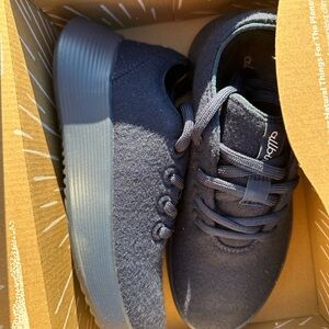 Allbirds Wool Runner 2 in Deep Navy